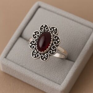 Artisan Garnet Silver Ring – Ornate Scroll Frame Dk Red Cabochon NWOT 4.25 #441